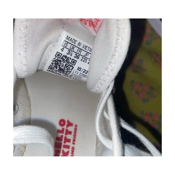 Adidas x Hello Kitty Nizza Platform 4 - Picture 5 of 6